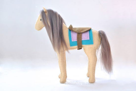 Delilah Iris Designs - DIY Craft Kit - Horse