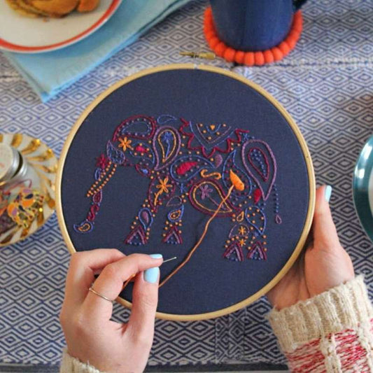 Parafelle - Elephant Embroidery Kit -