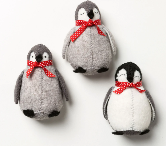 Corinne Lapierre Limited - Baby Penguins Felt Craft Kit