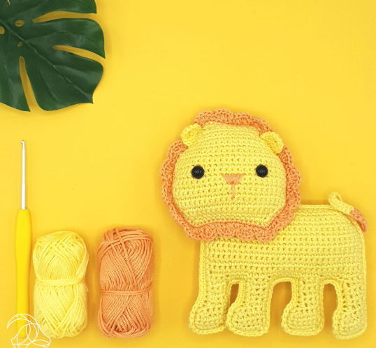 HardiCraft - DIY Crochet Kit - Luca Lion